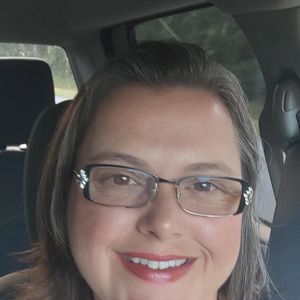 Meet your Posher, Beth-ann